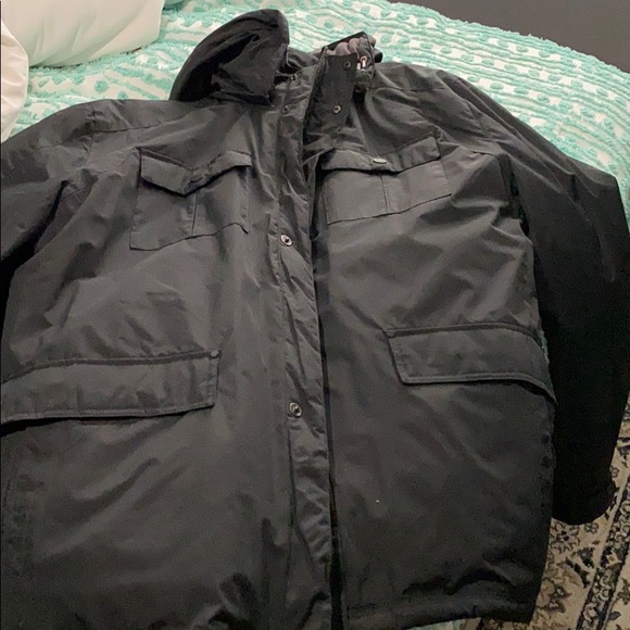 3 pices with detachable vest and hood - Picture 3 of 4